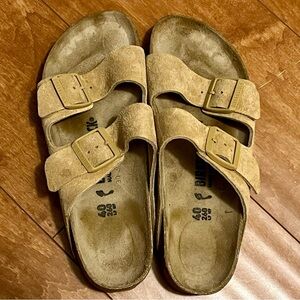 Birkenstock Arizona Suede Leather Size 40 Latte Cream